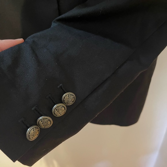 Aritzia Black Blazer, Talula Size XXS - Picture 3 of 7